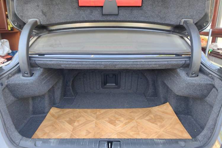 Used Geely Auto Emgrand GT 2015 1.8T Flagship Model Trunk