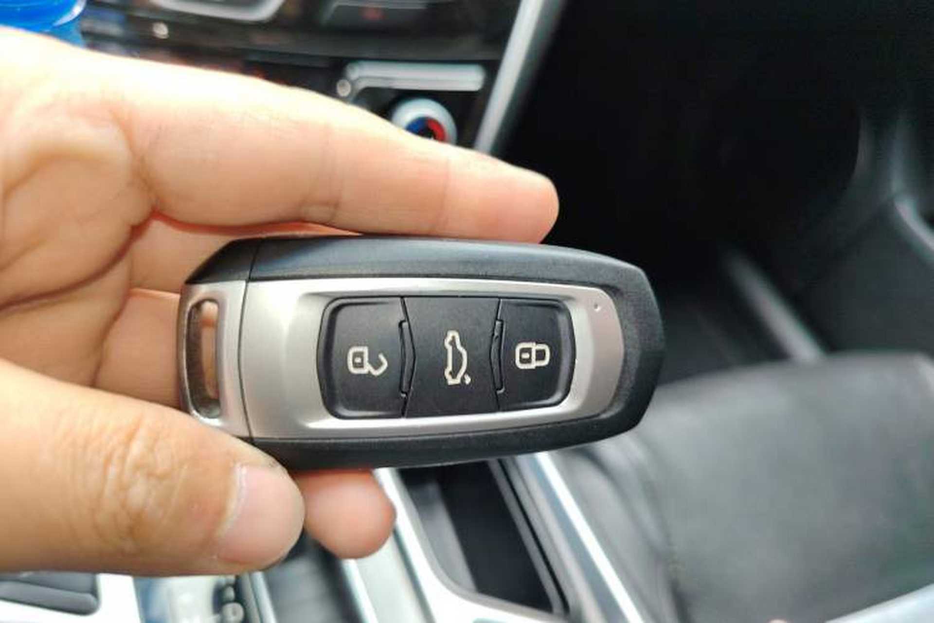 Used Geely Auto Emgrand GT 2015 1.8T Flagship Model Vehicle Key