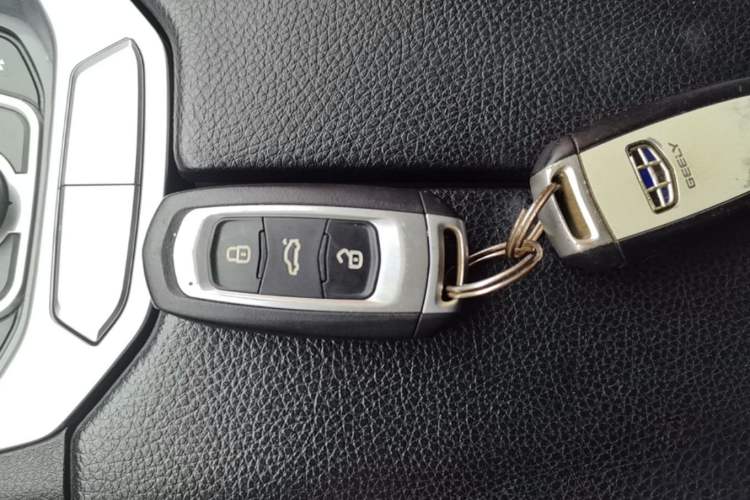 Used Geely Auto Emgrand GT 2015 2.4L Comfort Model Vehicle Key