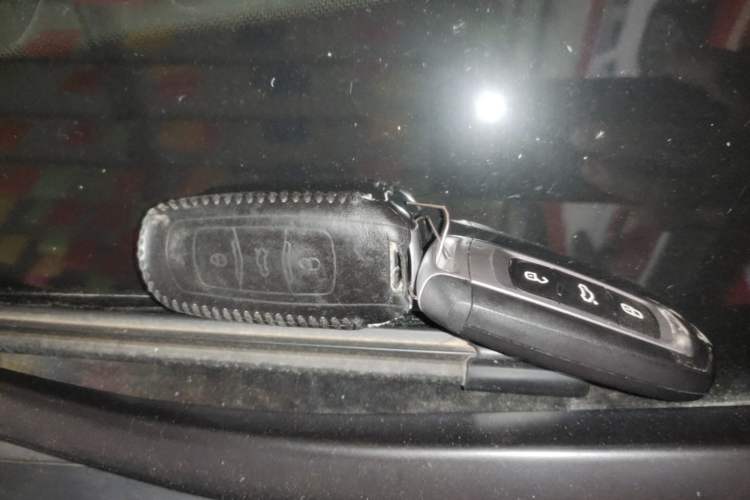 Used Geely Auto Emgrand GT 2015 1.8T Flagship Model Vehicle Key