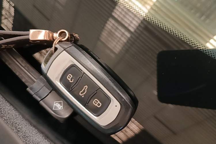 Used Geely Auto Emgrand GT 2015 1.8T Flagship Model Vehicle Key