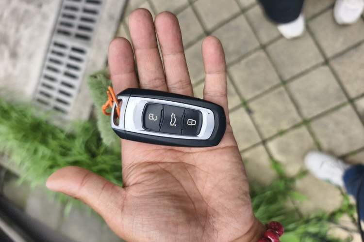 Used Geely Auto Emgrand GT 2015 1.8T Flagship Model Vehicle Key