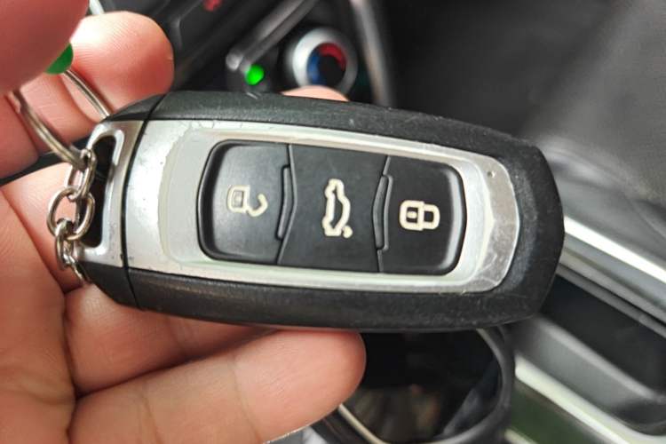 Used Geely Auto Emgrand GT 2015 1.8T Premium Model Vehicle Key