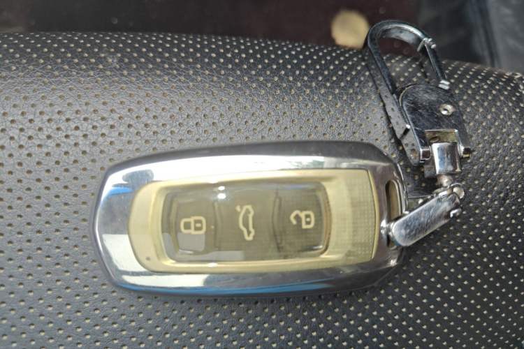 Used Geely Auto Emgrand GT 2015 3.5L Flagship Edition Vehicle Key
