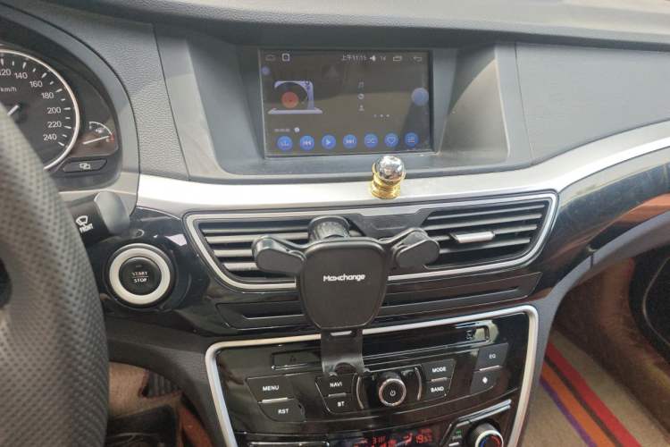 Used Geely Auto Emgrand GT 2015 2.4L Comfort Model Audio And AC Panel