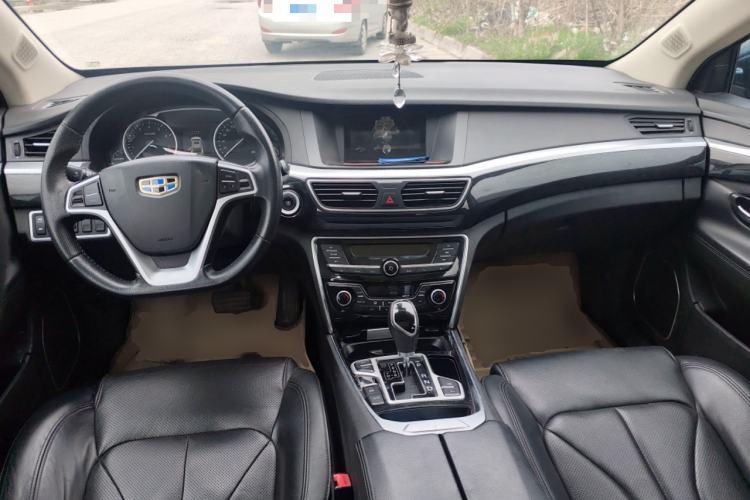 Used Geely Auto Emgrand GT 2015 1.8T Comfort Model Center Console