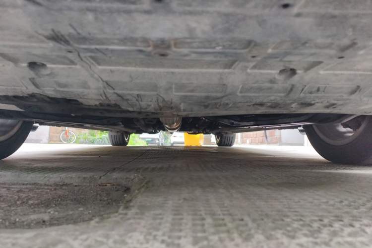 Used Geely Auto Emgrand GT 2015 2.4L Comfort Model Chassis Front