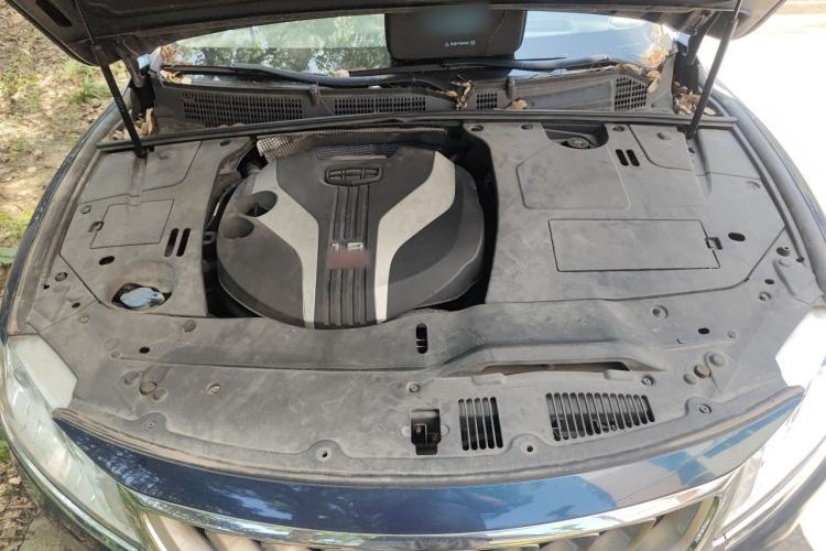 Used Geely Auto Emgrand GT 2015 1.8T Flagship Model Engine Bay