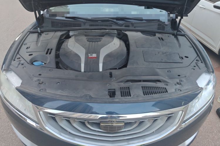 Used Geely Auto Emgrand GT 2015 1.8T Flagship Model Engine Bay