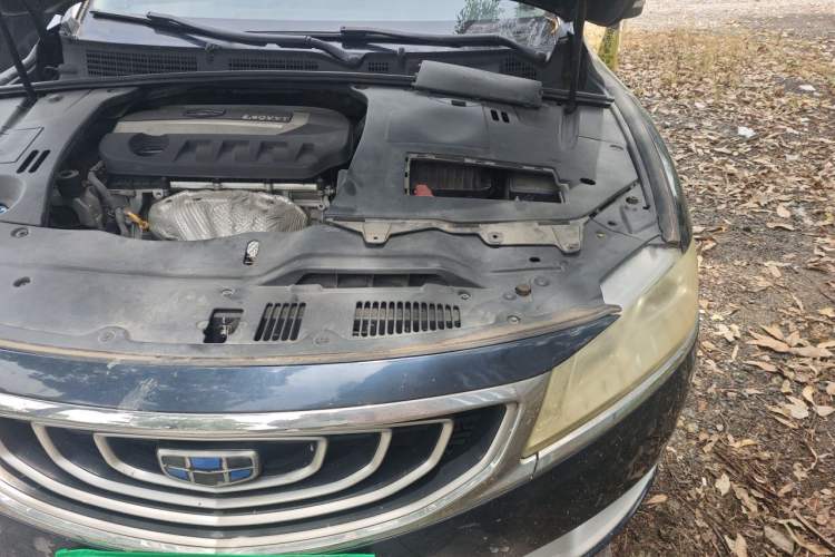 Used Geely Auto Emgrand GT 2015 2.4L Comfort Model Engine Bay Left