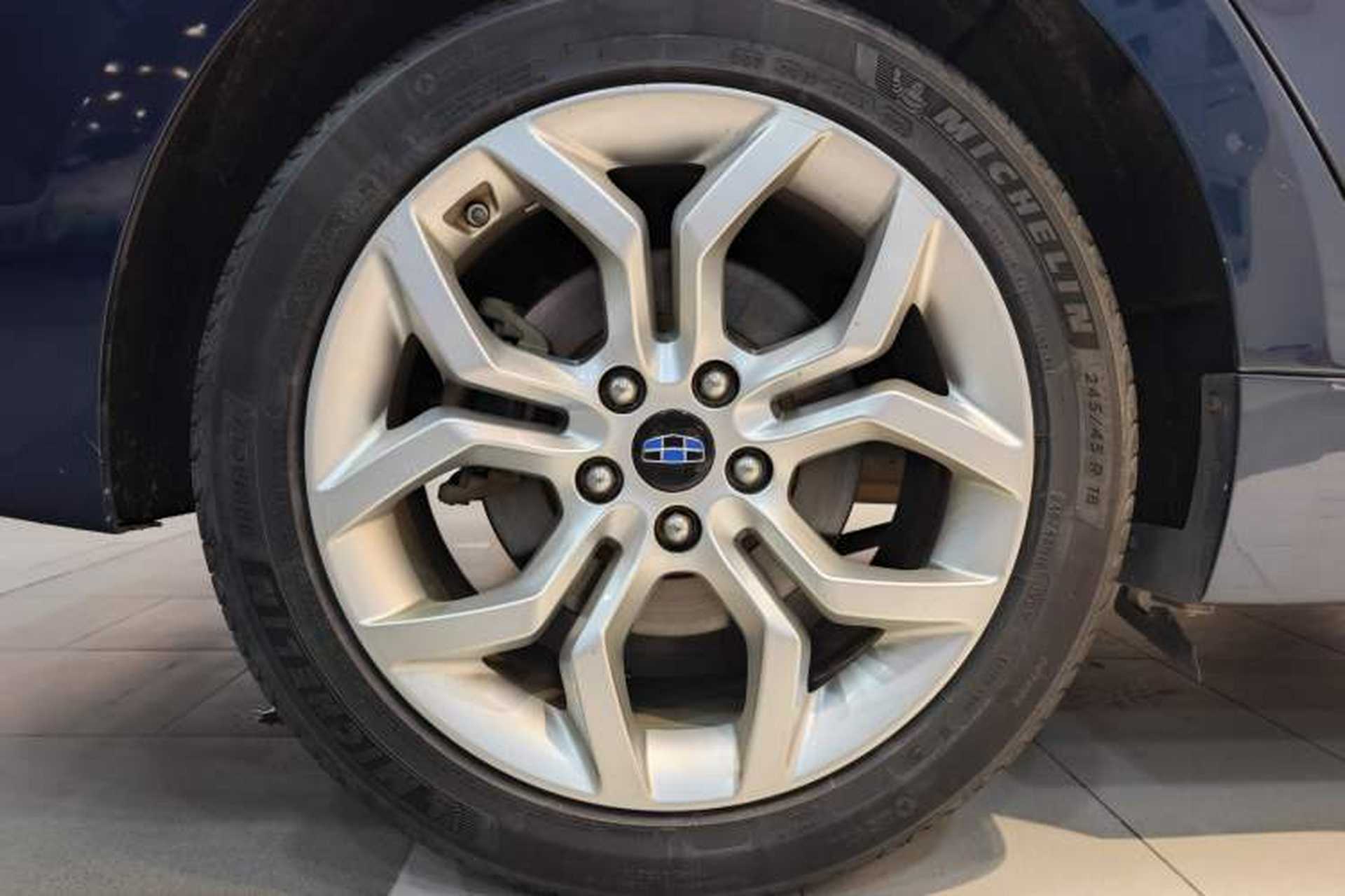 Used Geely Auto Emgrand GT 2015 1.8T Flagship Model Exterior 15