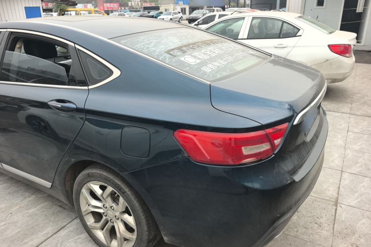 Used Geely Auto Emgrand GT 2015 1.8T Premium Model Exterior 2