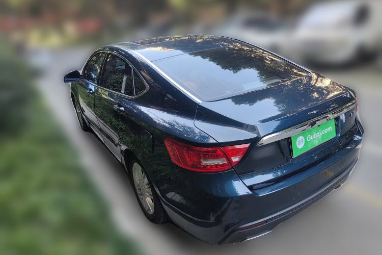 Used Geely Auto Emgrand GT 2015 2.4L Luxury Model Exterior 3
