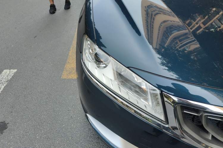 Used Geely Auto Emgrand GT 2015 2.4L Luxury Model Exterior 6