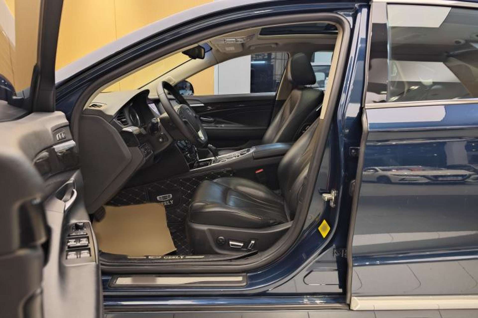Used Geely Auto Emgrand GT 2015 1.8T Flagship Model Exterior 7