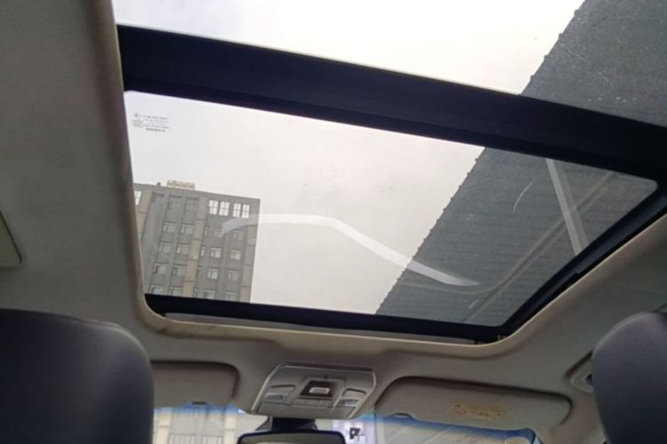 Used Geely Auto Emgrand GT 2015 1.8T Flagship Model Headliner