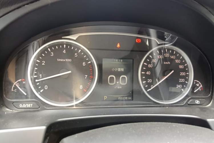 Used Geely Auto Emgrand GT 2015 1.8T Flagship Model Instrument Cluster