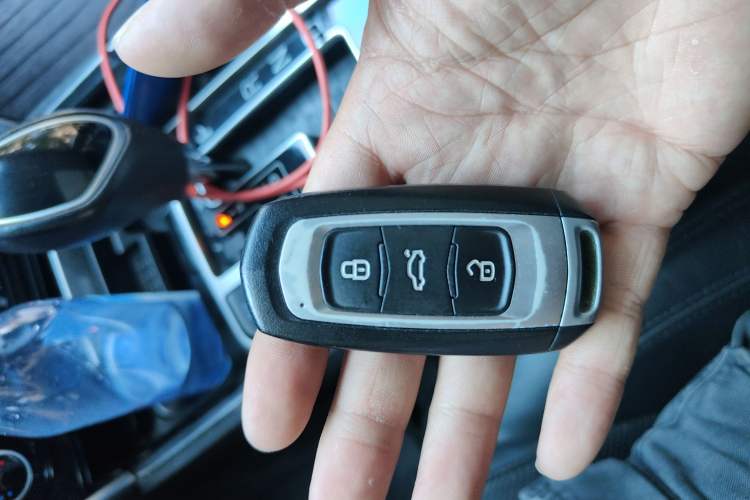 Used Geely Auto Emgrand GT 2015 2.4L Luxury Model Interior 1