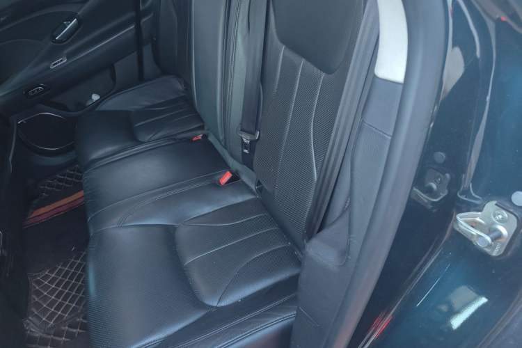 Used Geely Auto Emgrand GT 2015 1.8T Flagship Model Left Rear Seat