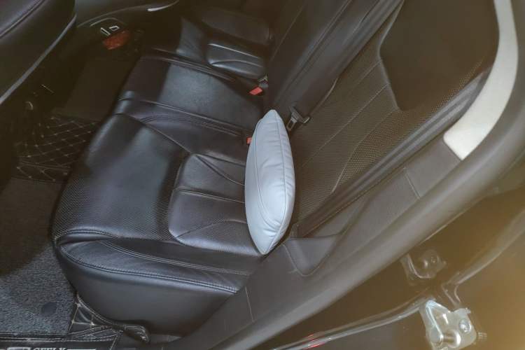 Used Geely Auto Emgrand GT 2015 1.8T Flagship Model Left Rear Seat