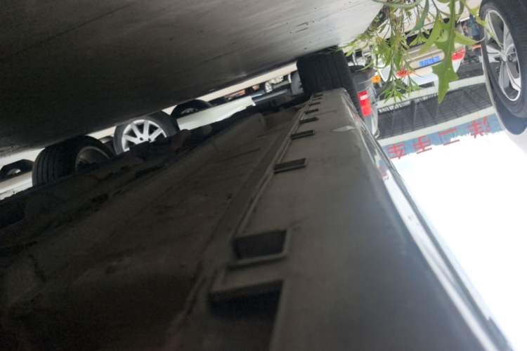 Used Geely Auto Emgrand GT 2015 1.8T Premium Model Left Side Sill