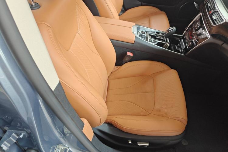 Used Geely Auto Emgrand GT 2015 1.8T Premium Model Right Front Seat