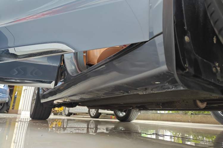Used Geely Auto Emgrand GT 2015 1.8T Premium Model Right Side Sill