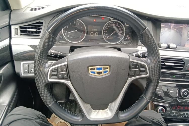 Used Geely Auto Emgrand GT 2015 1.8T Flagship Model Steering Wheel