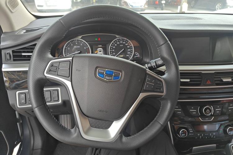 Used Geely Auto Emgrand GT 2015 1.8T Premium Model Steering Wheel