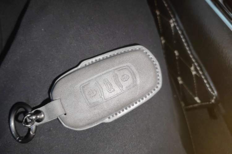 Used Geely Auto Emgrand GT 2015 1.8T Flagship Model Vehicle Key