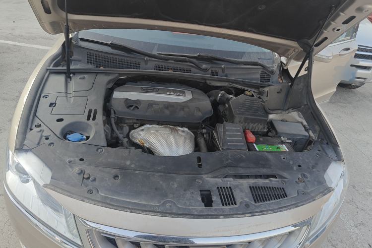Used Geely Auto Emgrand GT 2015 2.4L Comfort Model Engine Bay