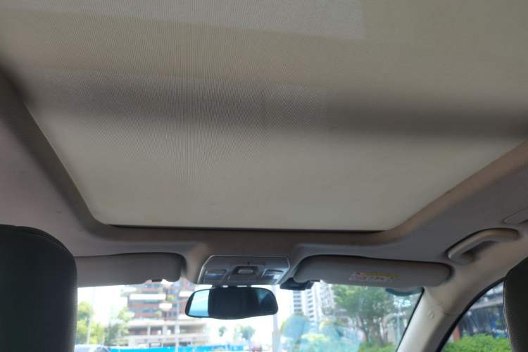 Used Geely Auto Emgrand GT 2015 1.8T Premium Model Headliner