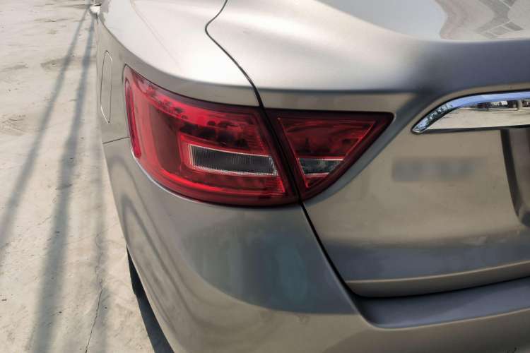 Used Geely Auto Emgrand GT 2015 2.4L Luxury Model Left Rear Taillight