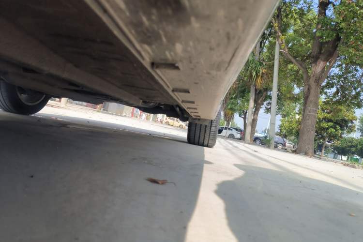 Used Geely Auto Emgrand GT 2015 2.4L Luxury Model Left Side Sill