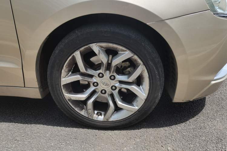 Used Geely Auto Emgrand GT 2015 1.8T Premium Model Right Front Wheel Hub