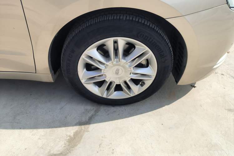 Used Geely Auto Emgrand GT 2015 2.4L Luxury Model Right Front Wheel Hub