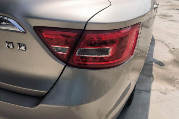 Used Geely Auto Emgrand GT 2015 2.4L Luxury Model Right Rear Taillight
