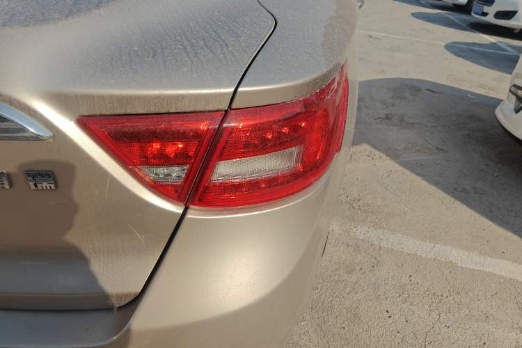 Used Geely Auto Emgrand GT 2015 2.4L Comfort Model Right Rear Taillight