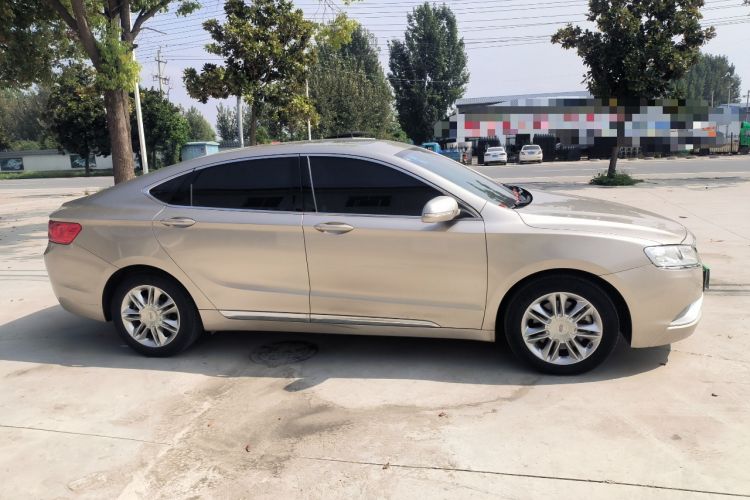 Used Geely Auto Emgrand GT 2015 2.4L Luxury Model Right Side