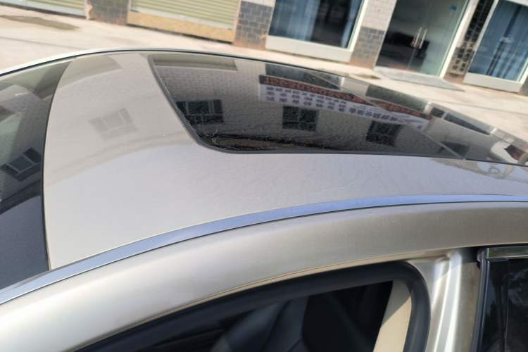 Used Geely Auto Emgrand GT 2015 2.4L Luxury Model Roof