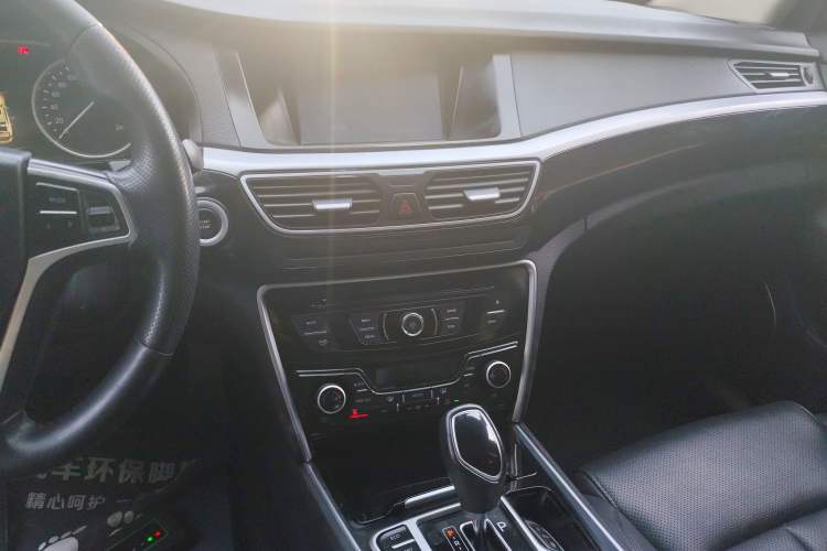 Used Geely Auto Emgrand GT 2015 2.4L Comfort Model Audio And AC Panel