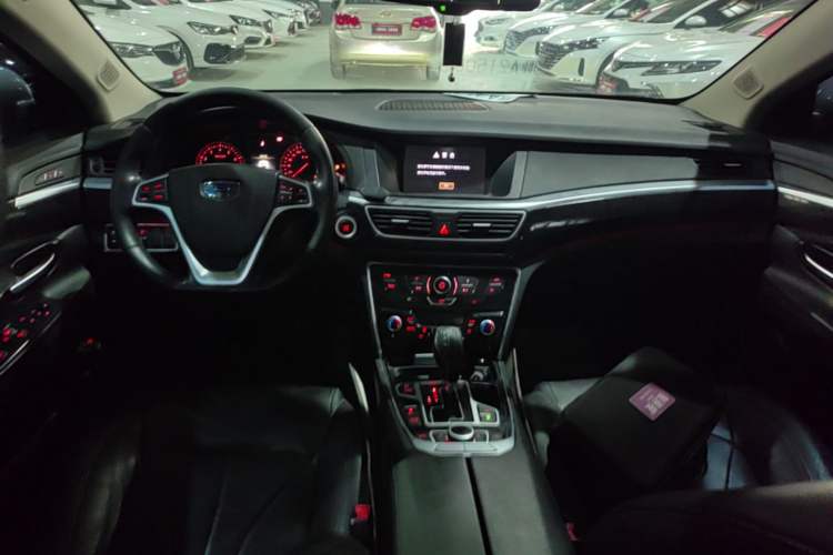 Used Geely Auto Emgrand GT 2015 1.8T Premium Model Center Console