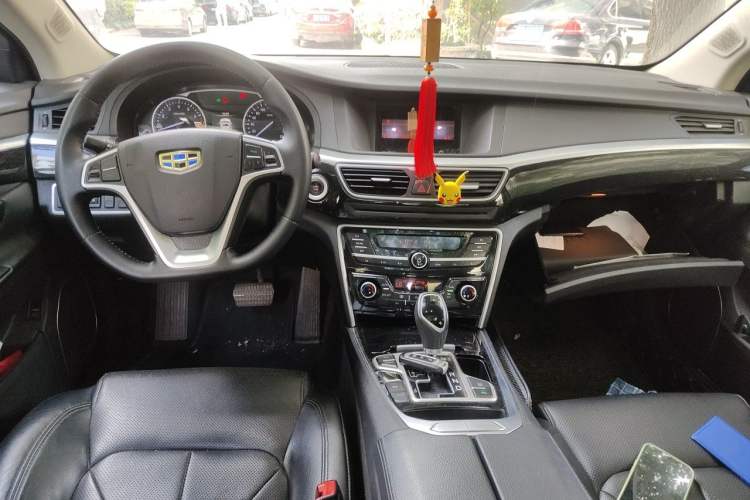 Used Geely Auto Emgrand GT 2015 1.8T Comfort Model Center Console