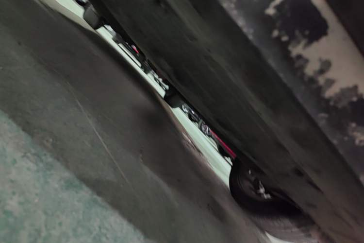 Used Geely Auto Emgrand GT 2015 1.8T Premium Model Chassis Front