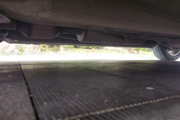 Used Geely Auto Emgrand GT 2015 2.4L Comfort Model Chassis Front Left
