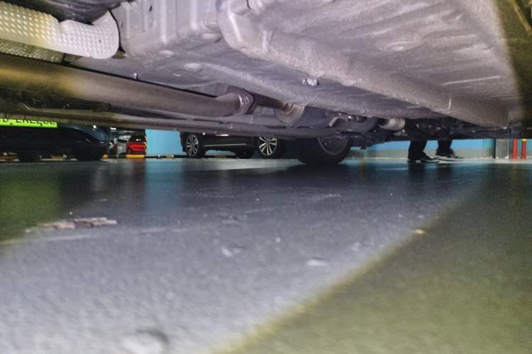 Used Geely Auto Emgrand GT 2015 1.8T Flagship Model Chassis Rear Right