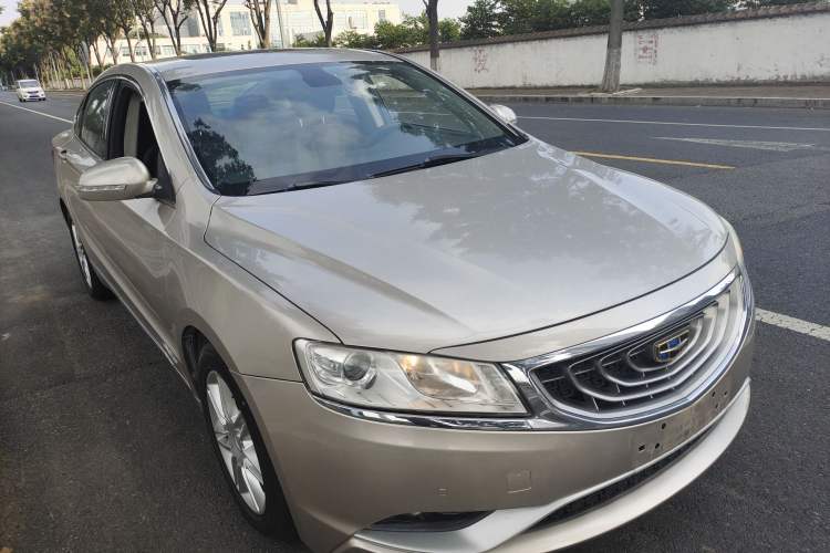 Used Geely Auto Emgrand GT 2015 2.4L Comfort Model Front Right 45 Deg