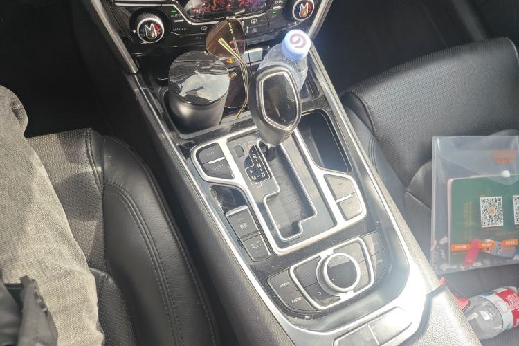 Used Geely Auto Emgrand GT 2015 1.8T Premium Model Gear Lever