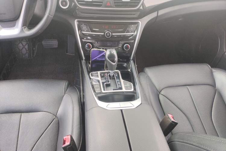 Used Geely Auto Emgrand GT 2015 2.4L Comfort Model Gear Lever