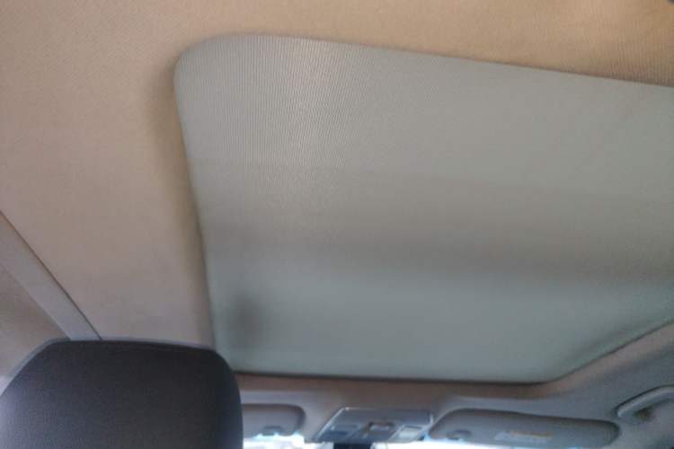 Used Geely Auto Emgrand GT 2015 1.8T Flagship Model Headliner